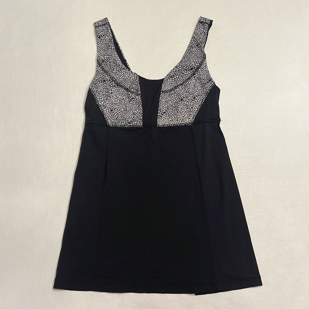 46. Lululemon Wrapper's Delight Tank Black / Plush Petal Black Ghost